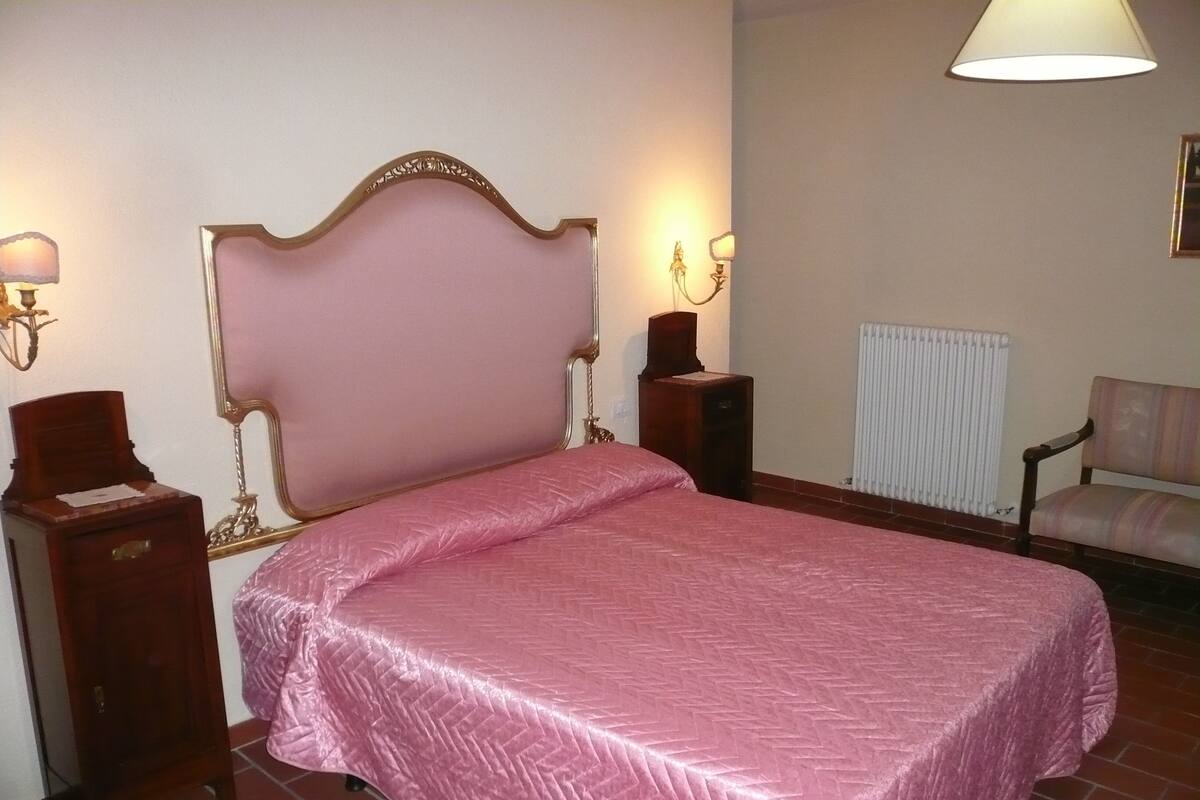 Apartment, 3 Bedrooms (La Paulonia) | Iron/ironing board, free WiFi