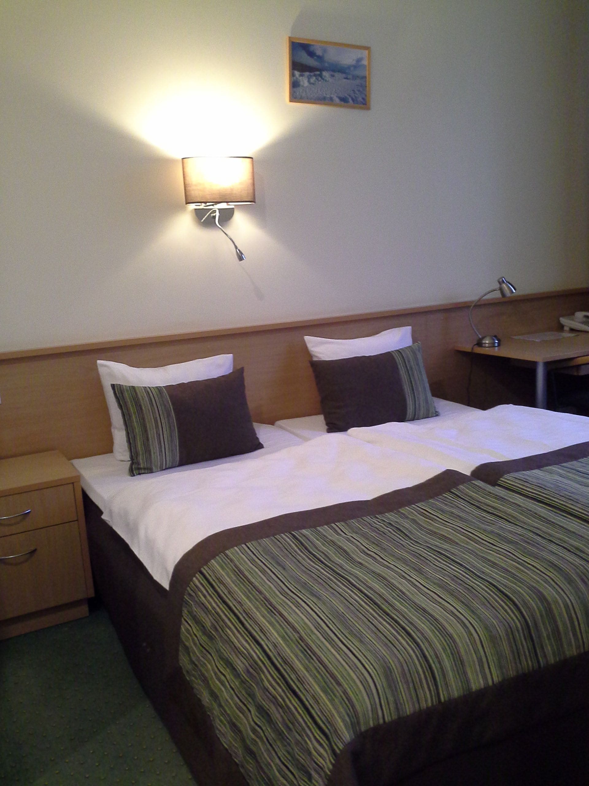 classic double room | premium bedding, desk, soundproofing, iron/ironing board