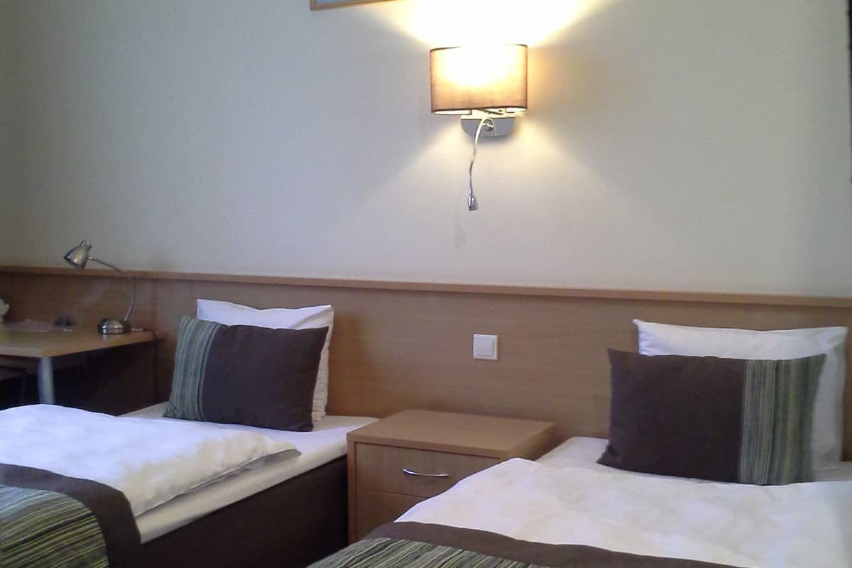 Classic Twin Room | Premium bedding, desk, soundproofing, iron/ironing board
