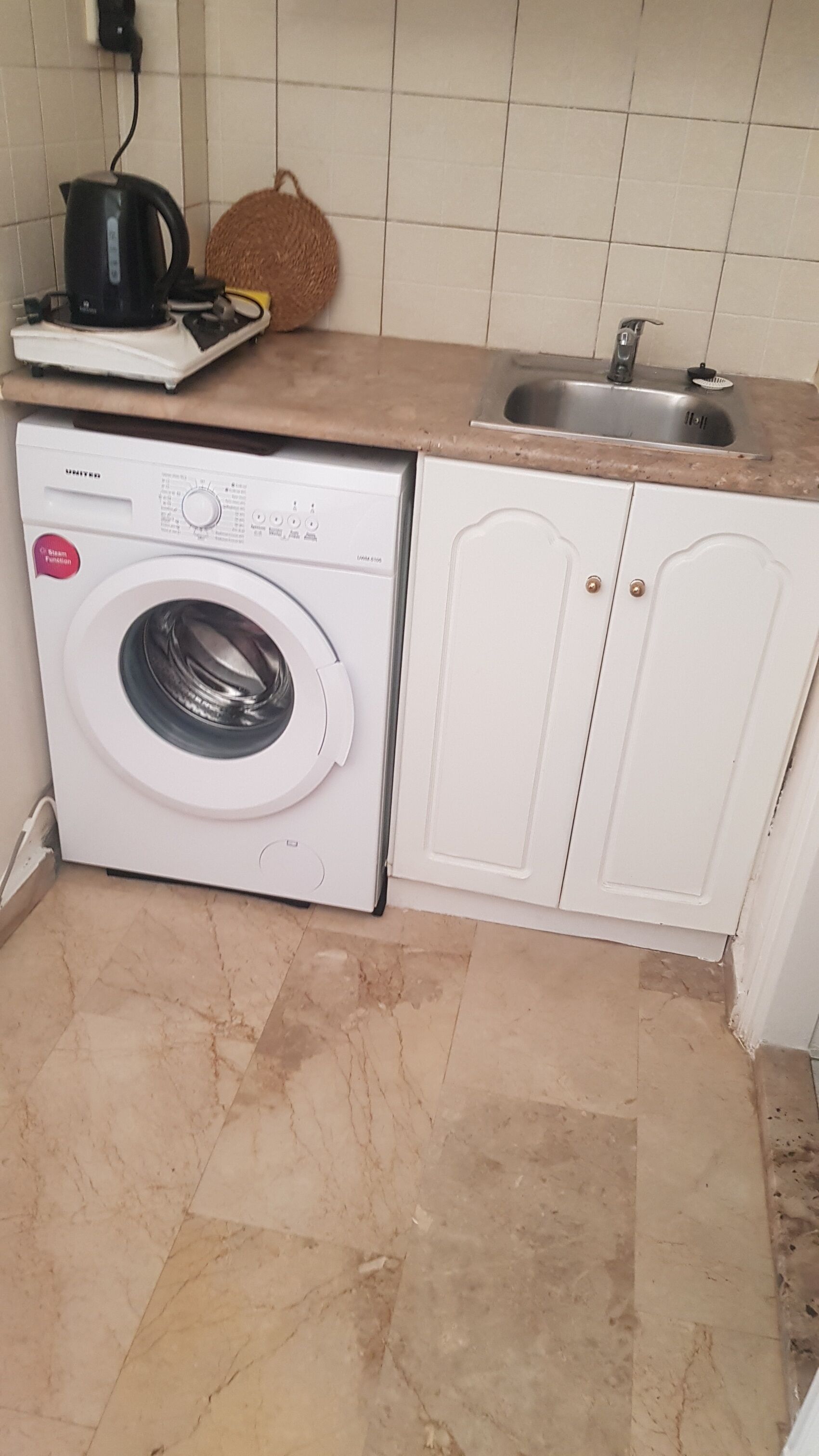 comfort double room, 1 bedroom | private kitchen | fridge, stovetop, coffee/tea maker, electric kettle