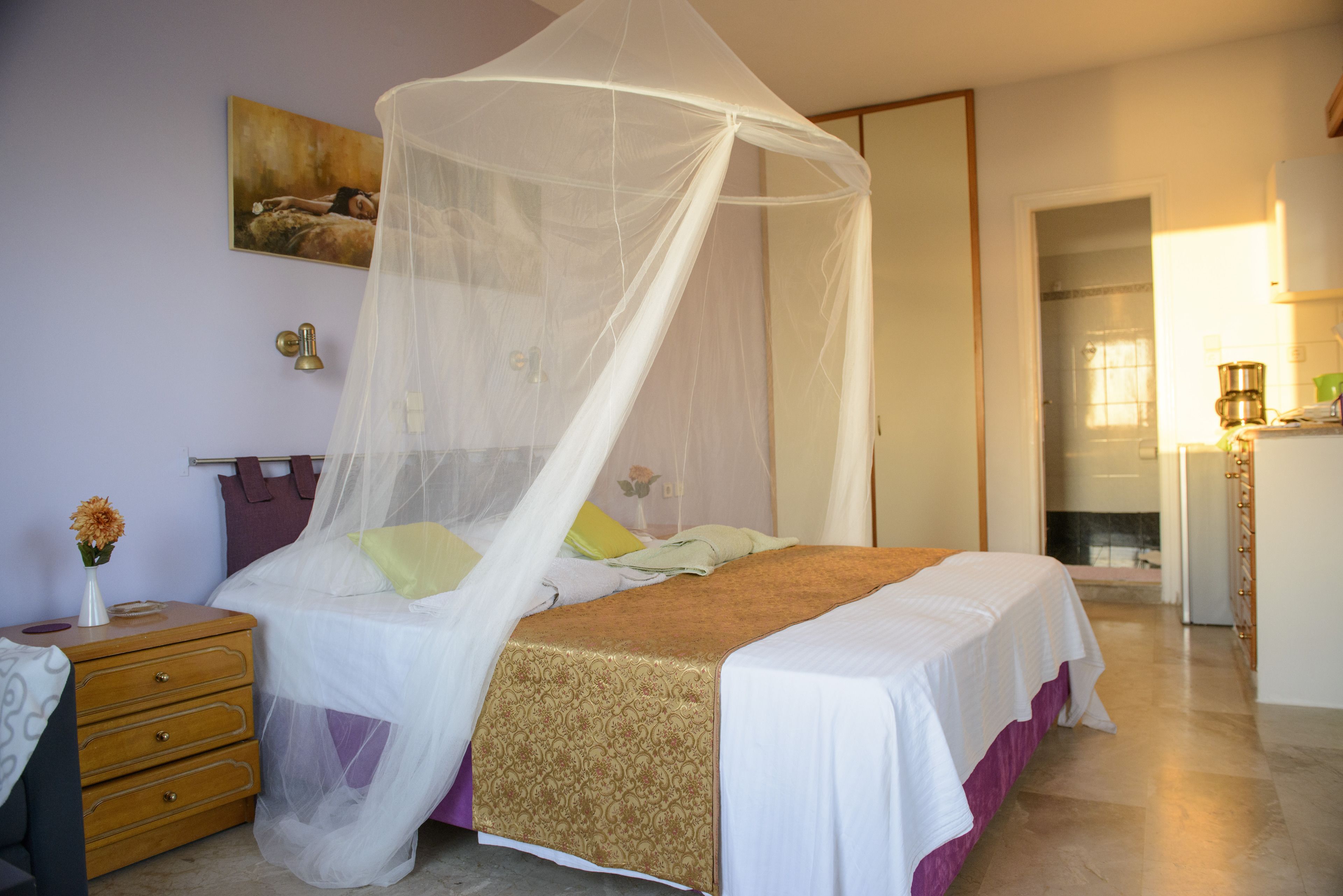 honeymoon room, sea view (top floor) | egyptian cotton sheets, select comfort beds, individually furnished