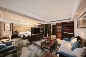 Desk, free wired internet - Chanwu Hotel - Dengfeng (Zhengzhou)