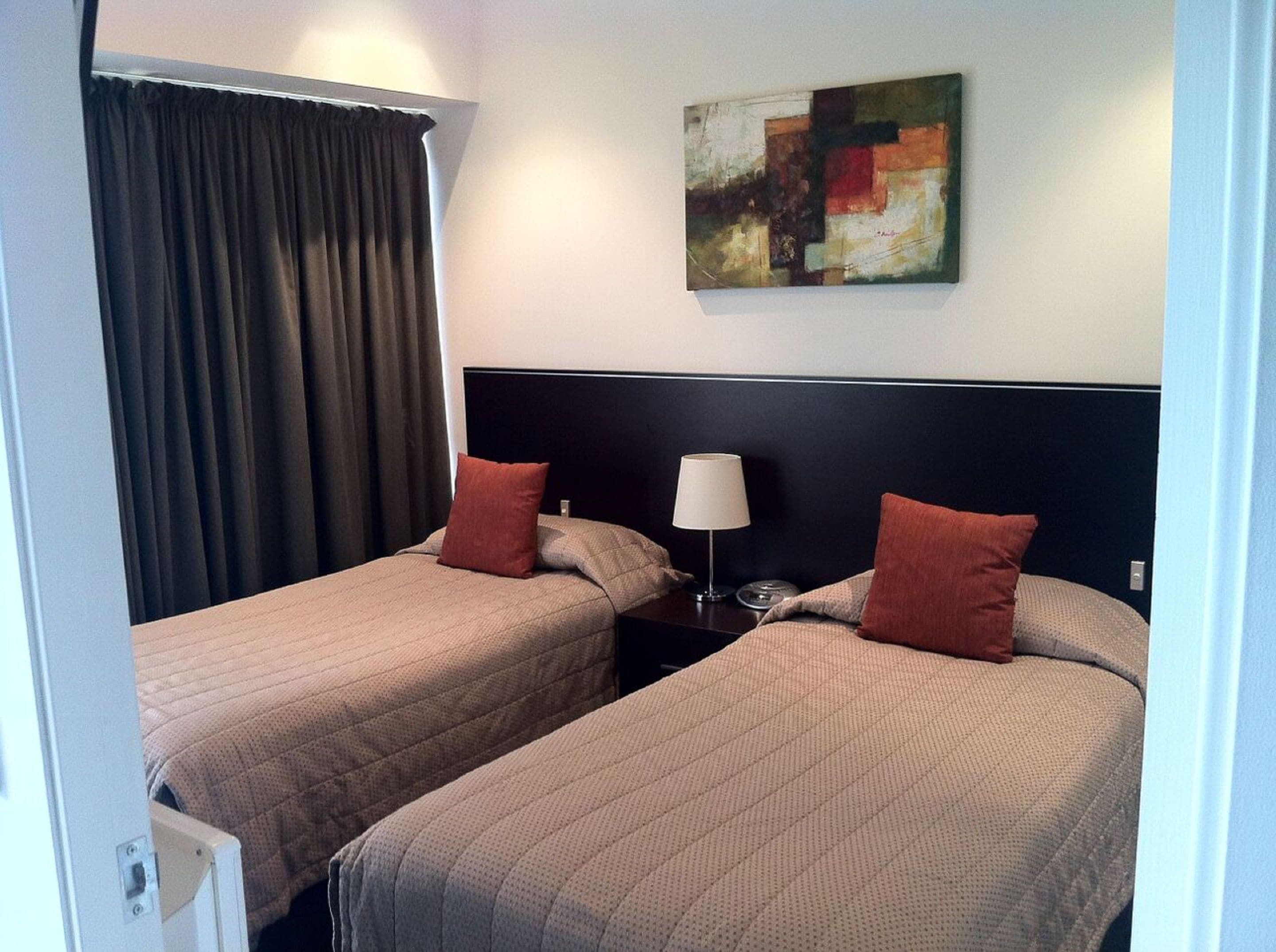 one bedroom apartment | iron/ironing board, wifi, bed sheets, alarm clocks