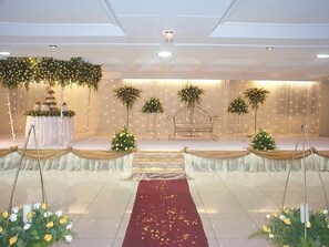 Indoor wedding - Mayfair Hotel (Dar es Salaam)