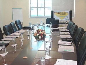 Meeting facility - Mayfair Hotel (Dar es Salaam)