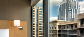Hyatt Place Austin Downtown