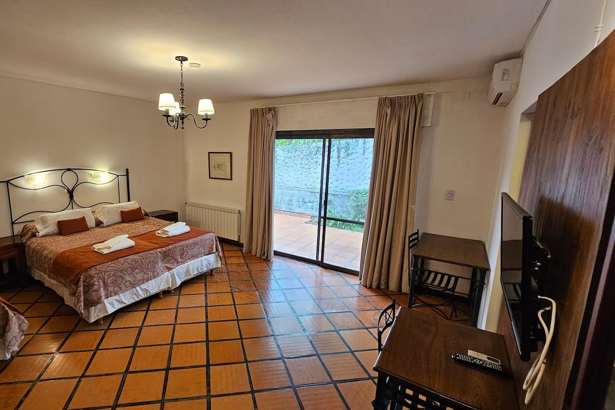 In-room safe, desk, blackout drapes, free WiFi