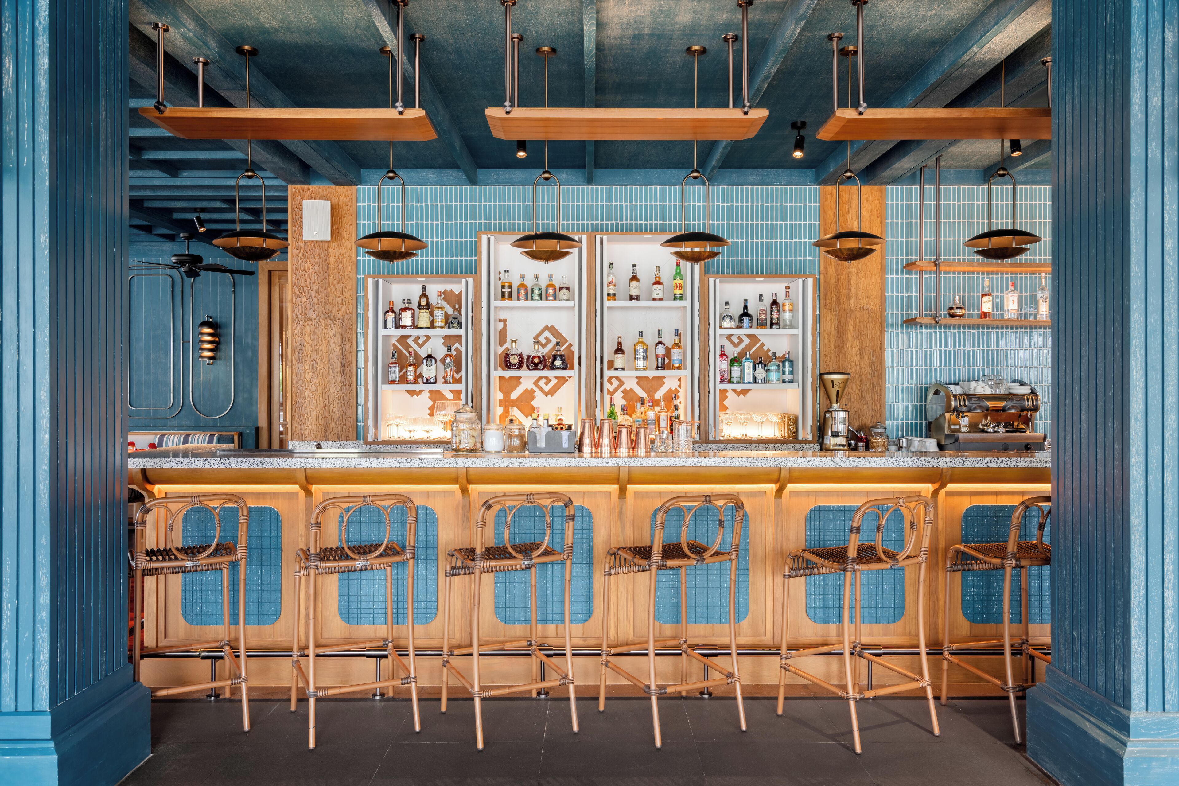 3 restaurants, breakfast, lunch, dinner served; mediterranean cuisine