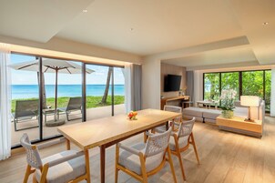 Suite (Beach Access) | Premium bedding, minibar, in-room safe, desk