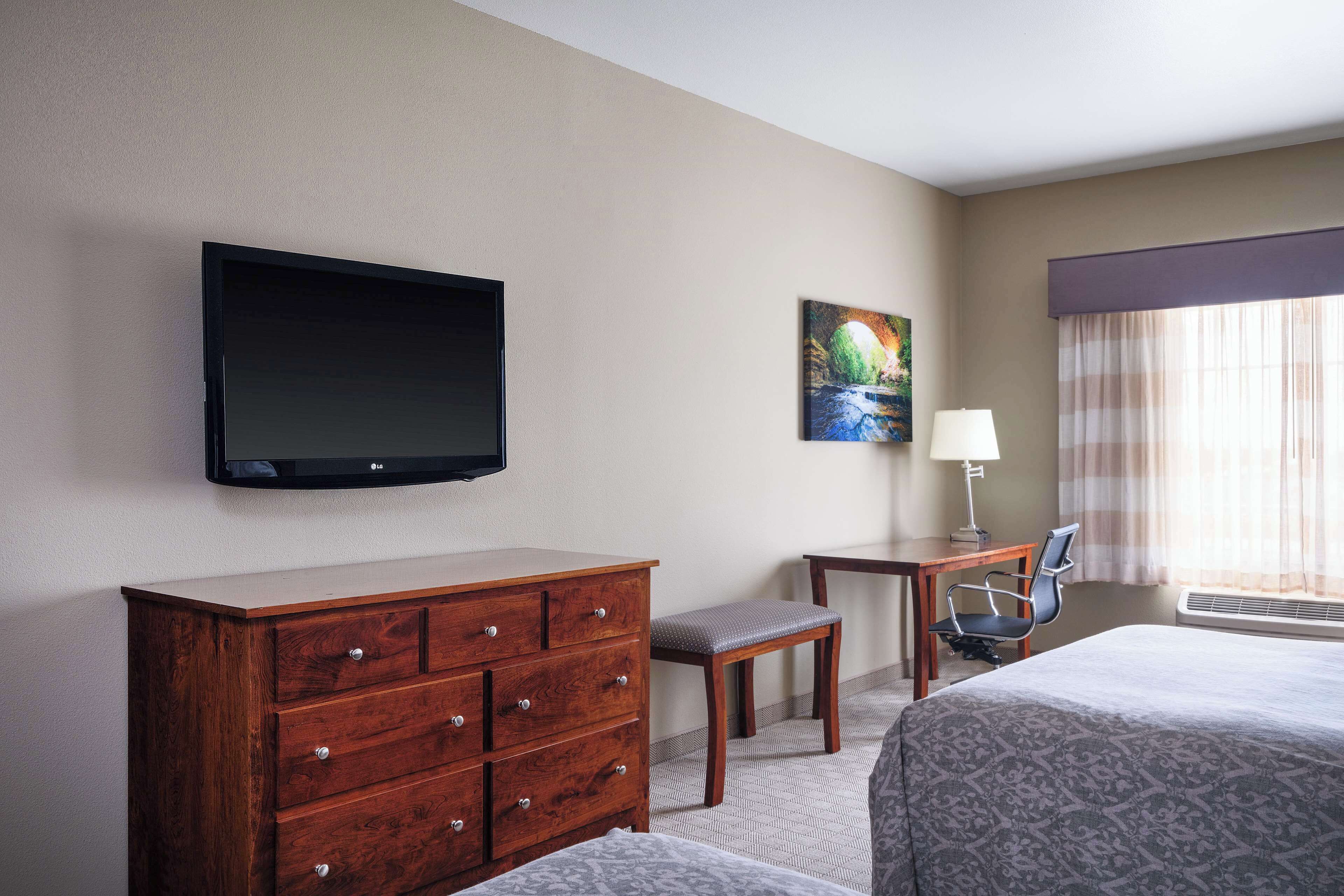 standard room, 2 queen beds, non smoking, refrigerator & microwave | pillow-top beds, individually furnished, desk, laptop workspace