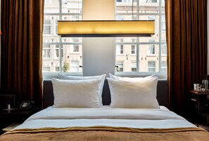 Room (Sir Boutique)