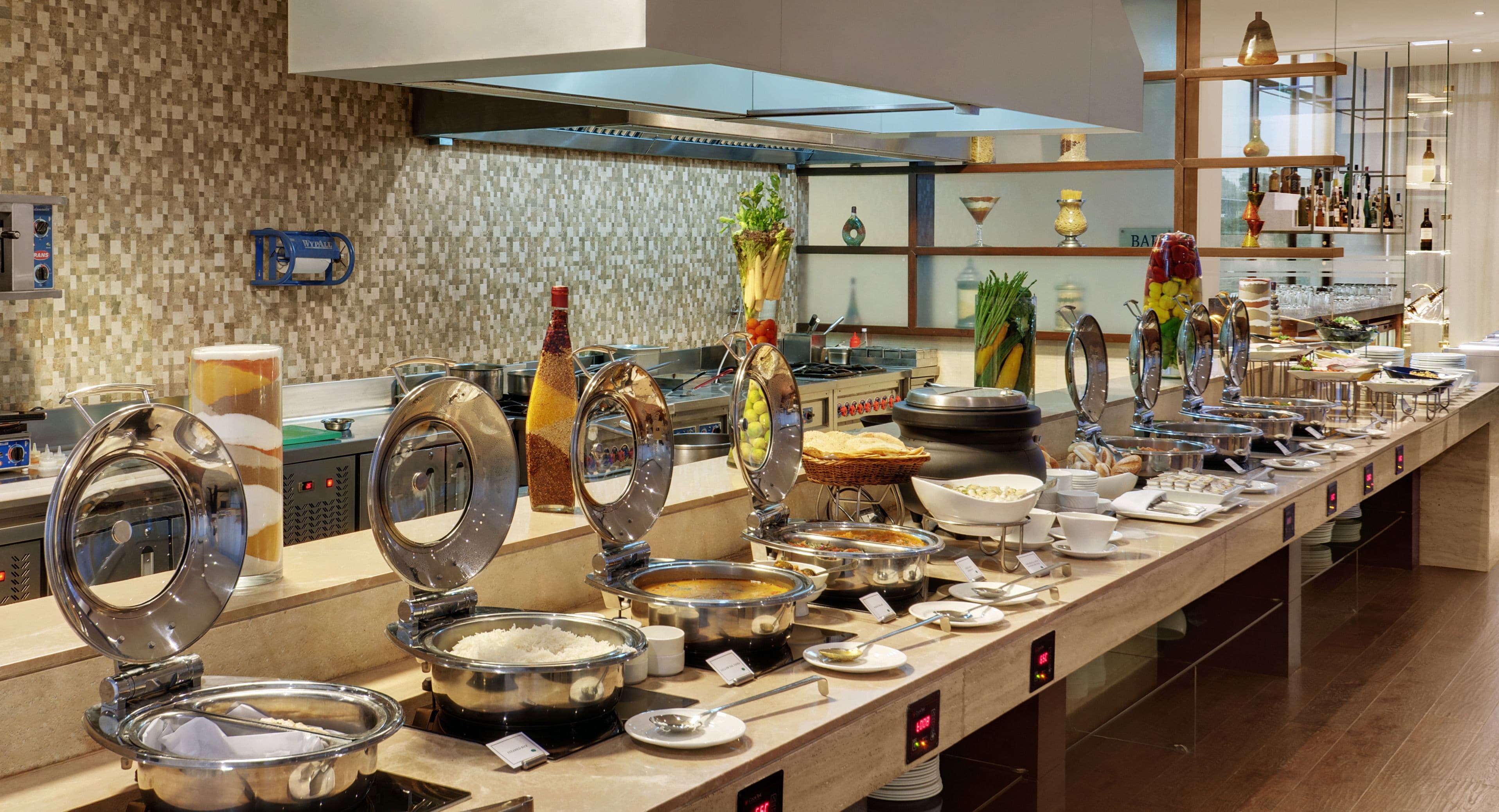 daily buffet breakfast (inr 999 per person)