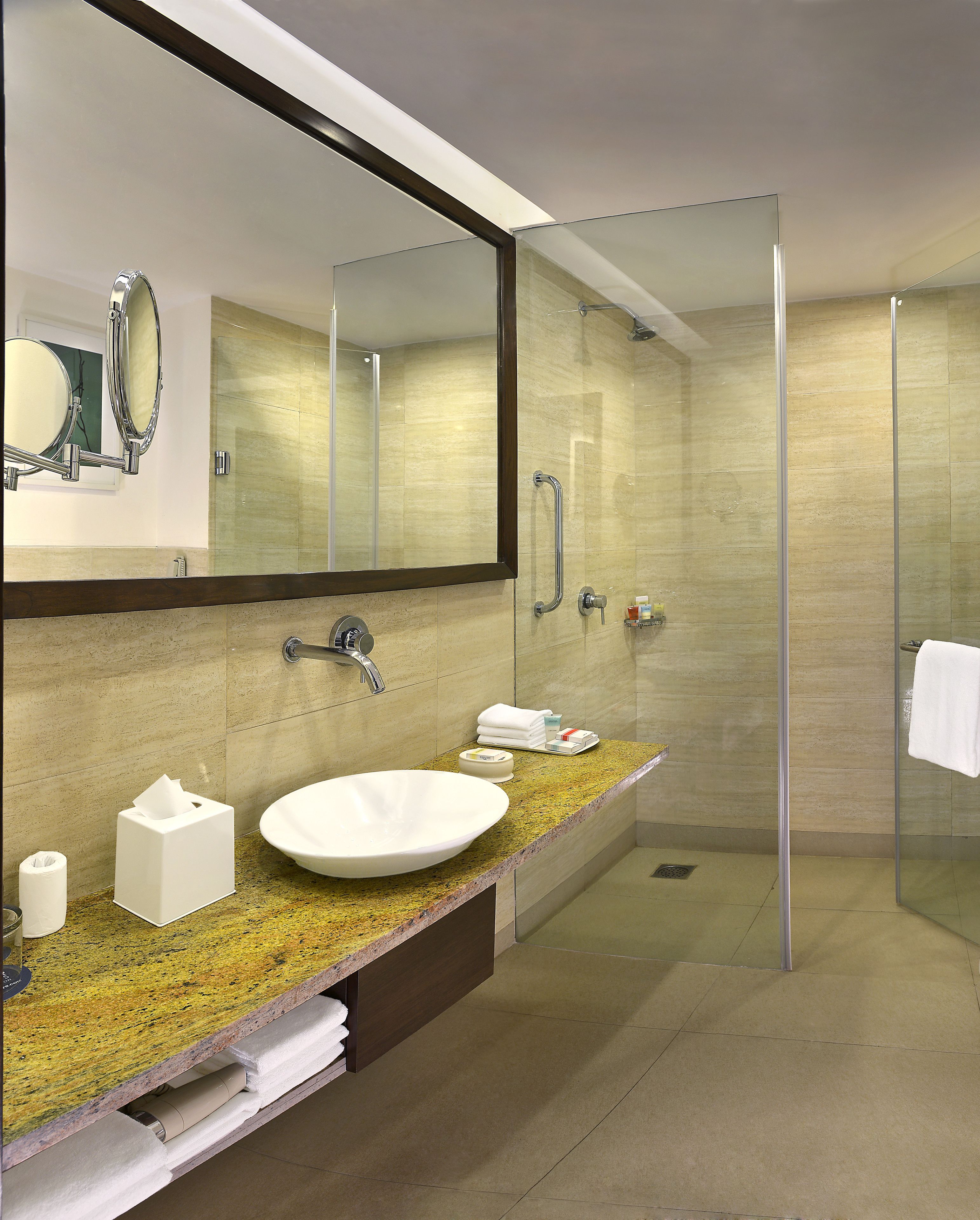 shower, rainfall showerhead, free toiletries, hair dryer