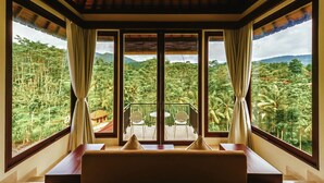 Sunrise Suite