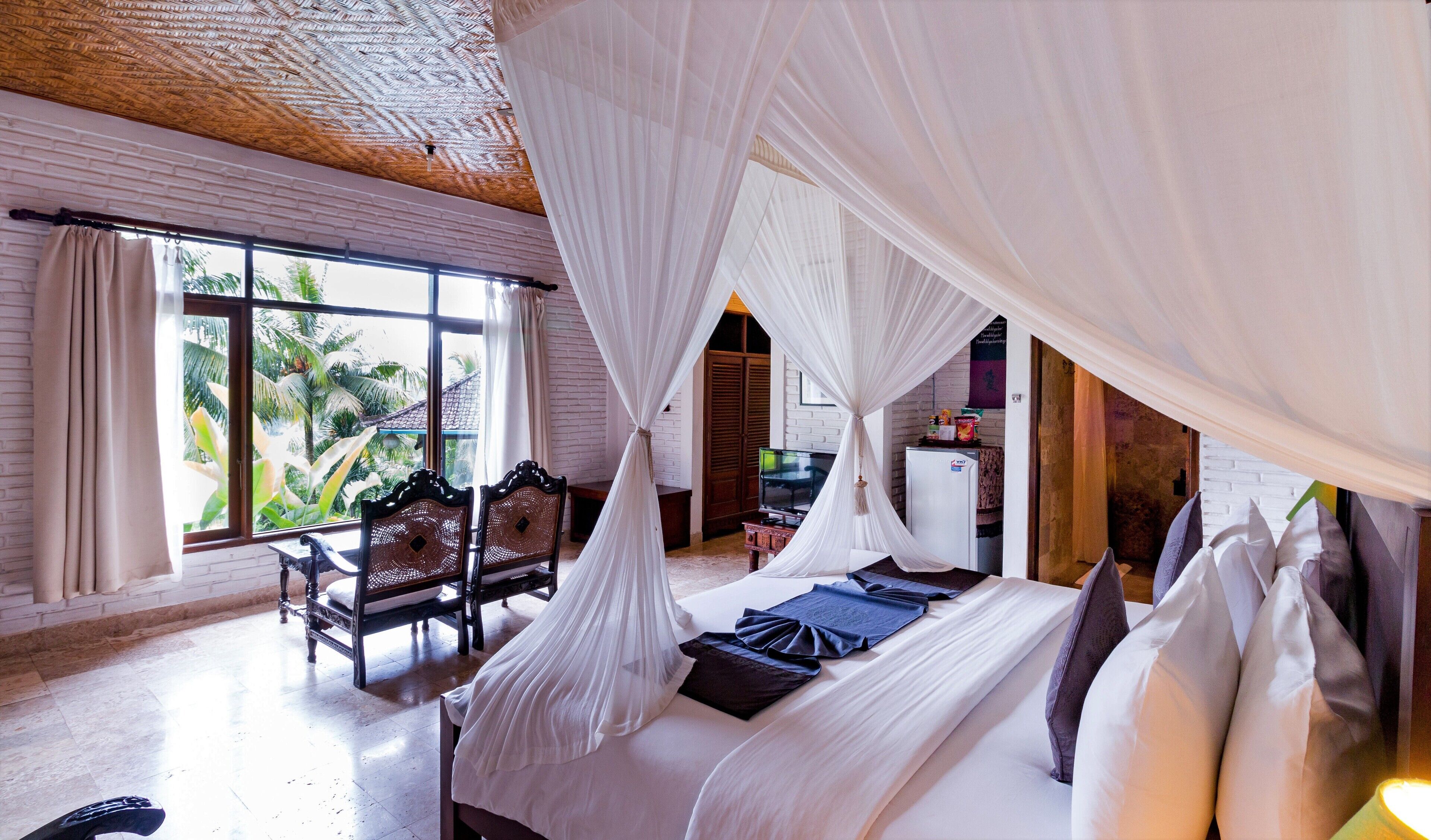 deluxe room, 1 bedroom | 1 bedroom, minibar, in-room safe, blackout curtains