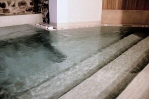 Indoor spa tub - Hotel Terme Alessandra Gonzaga Spa (Macerata Feltria)