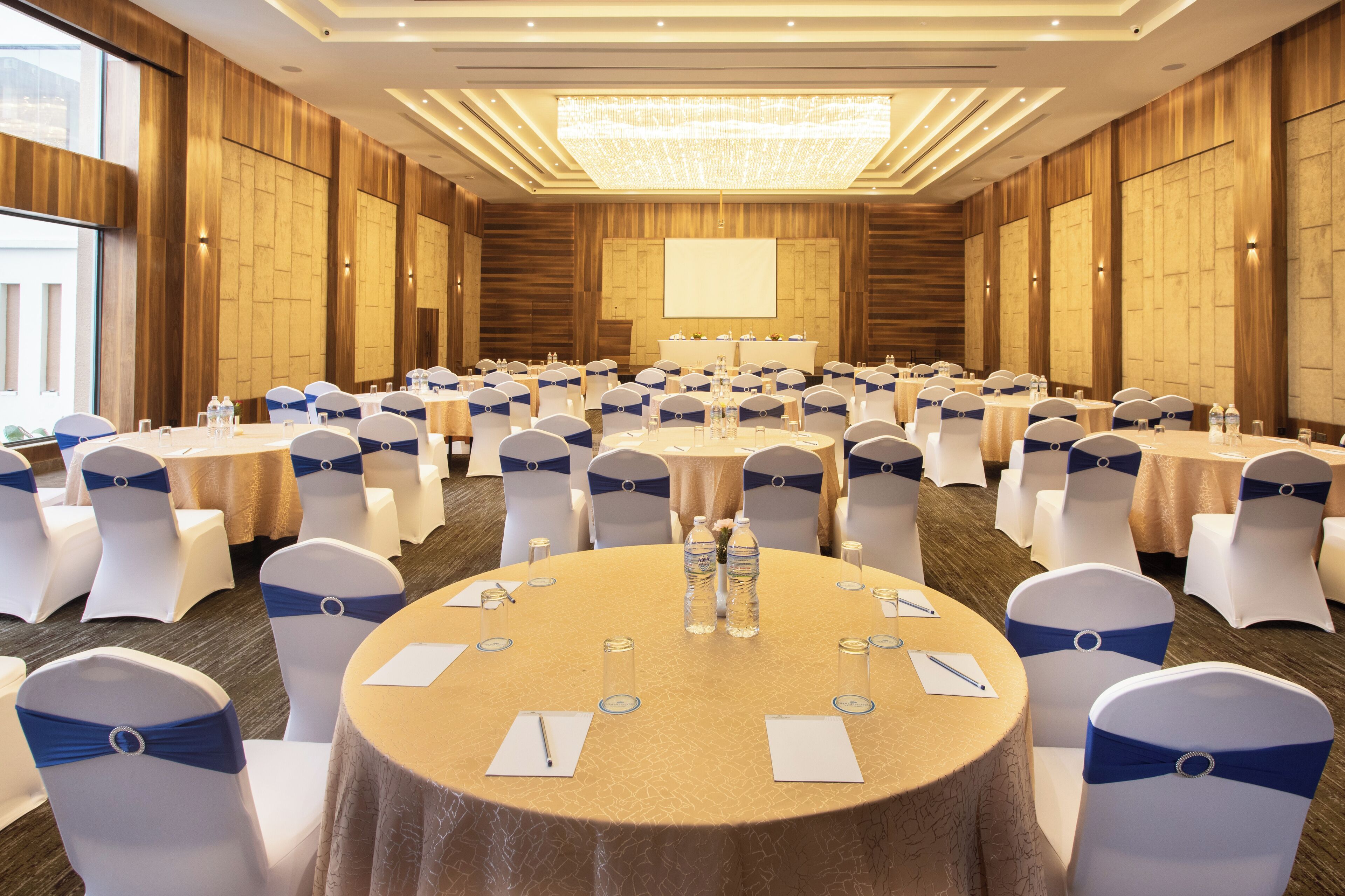 Photo - Grand Hotel Kathmandu