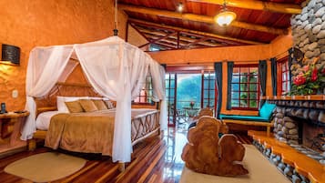Deluxe Room, Fireplace, Mountain View