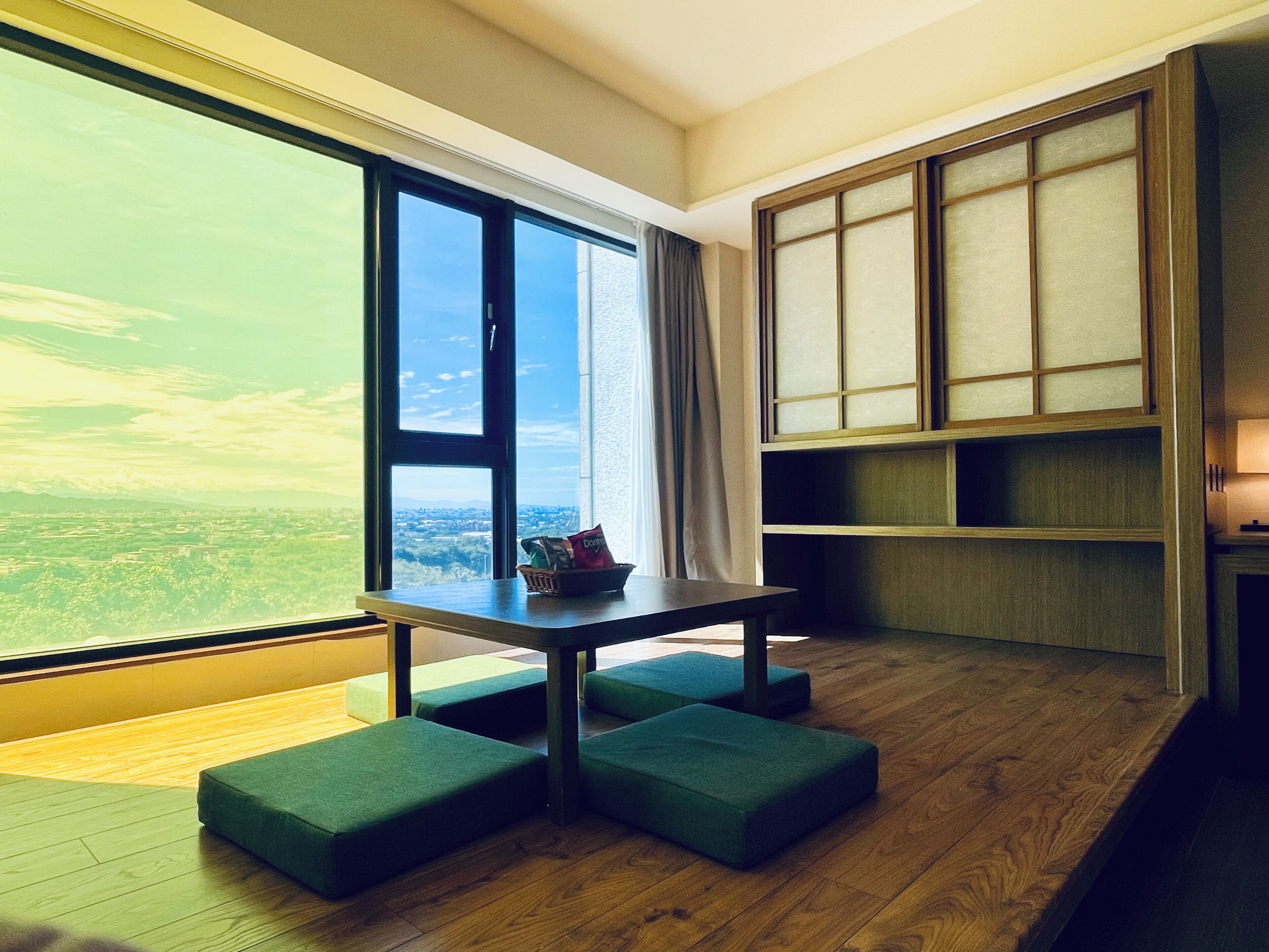 family double room, 2 queen beds | in-room dining