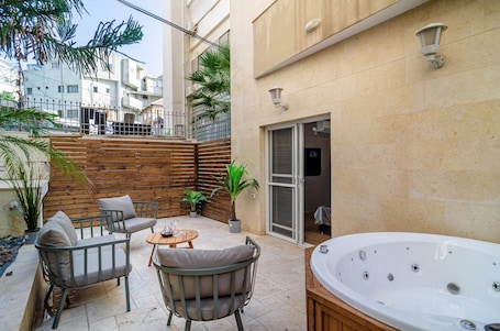 Estúdio luxo, vista para o jardim, no jardim | Vista para o jardim. Beer Garden Hotel