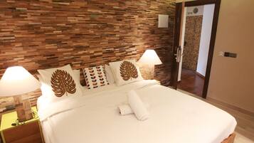 Premium bedding, minibar, in-room safe, soundproofing