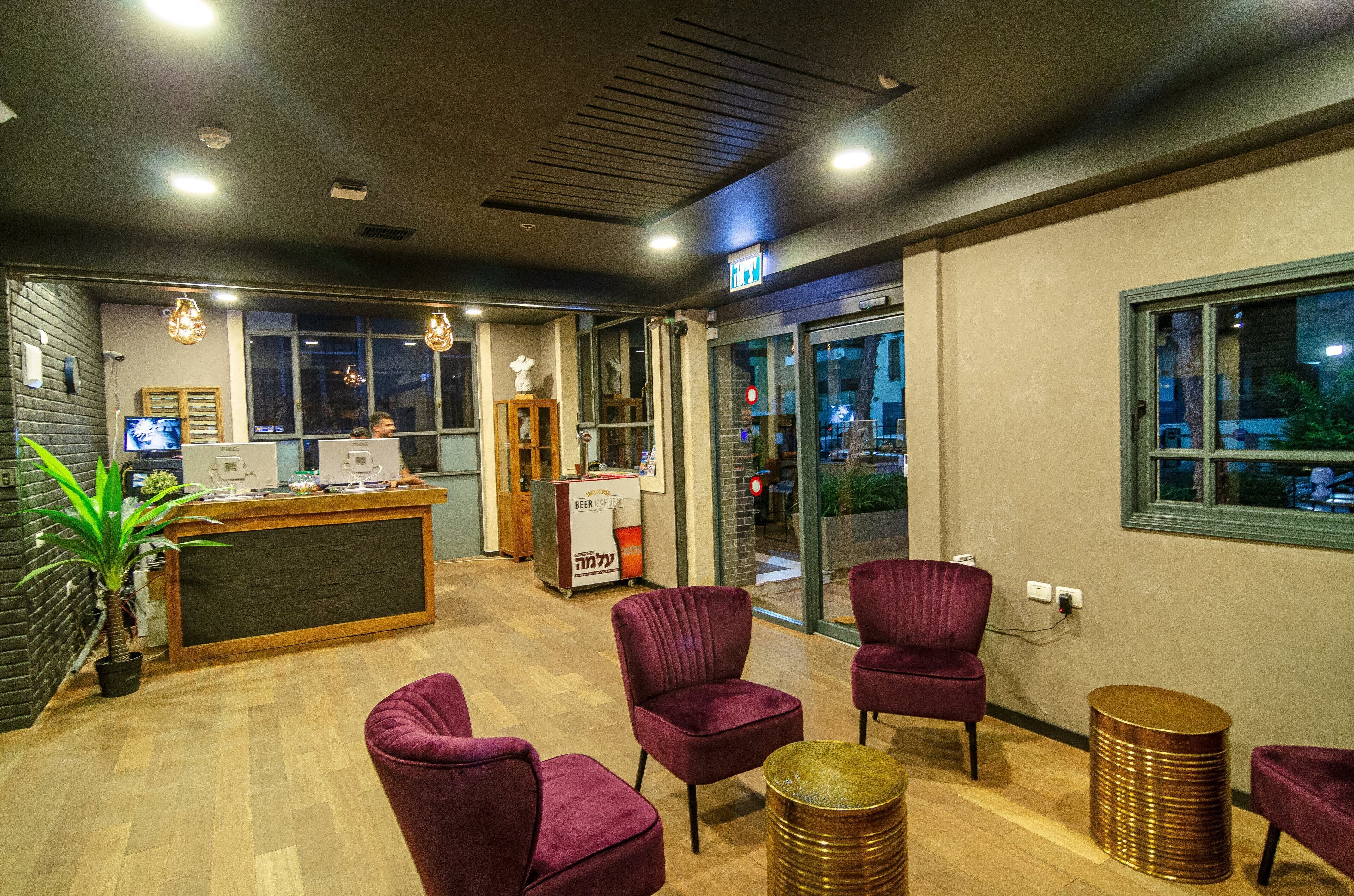 Photo - Beer Garden Hotel