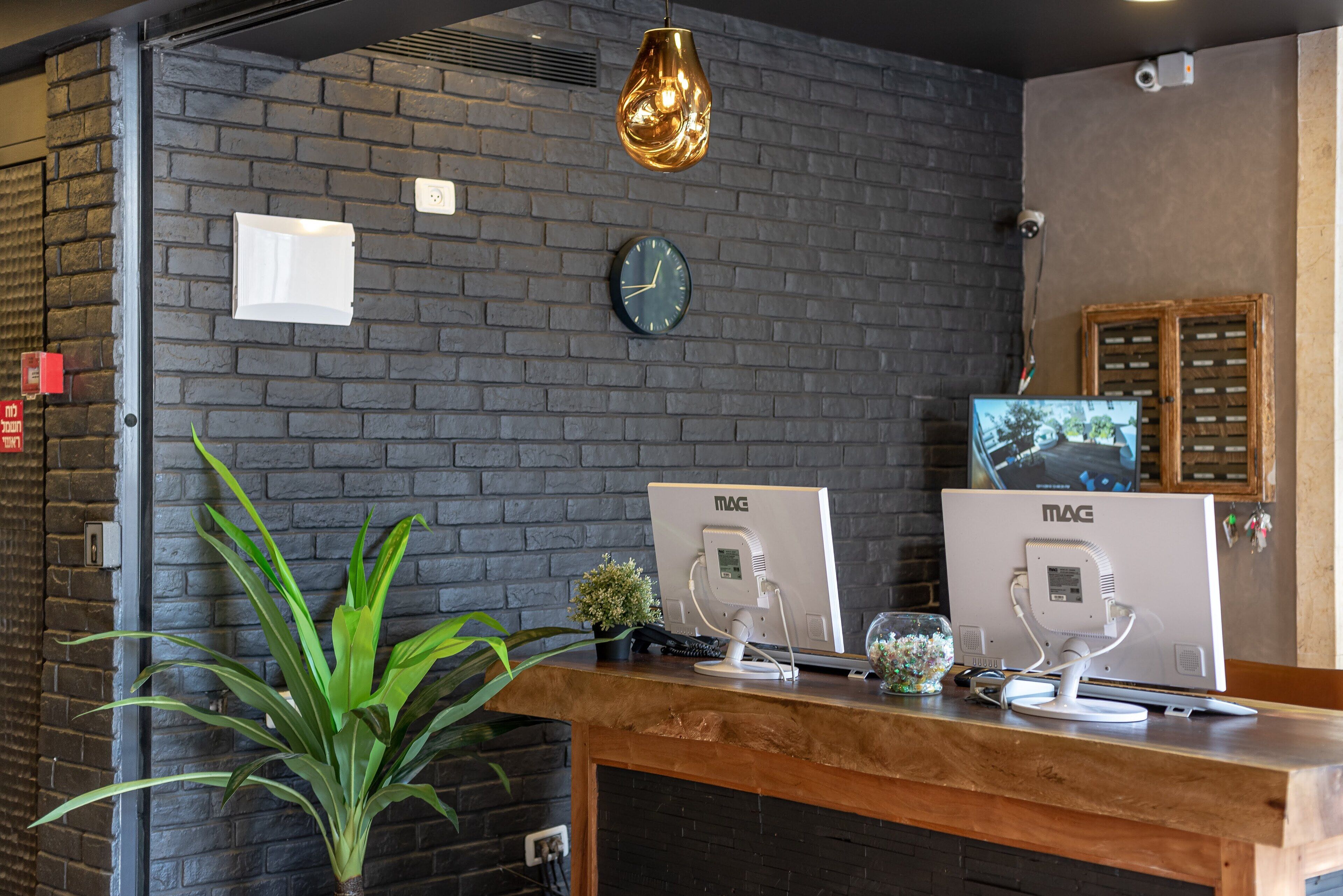 Photo - Beer Garden Hotel