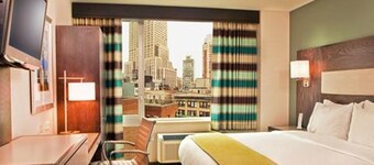 Holiday Inn Express Manhattan Times Square South by IHG