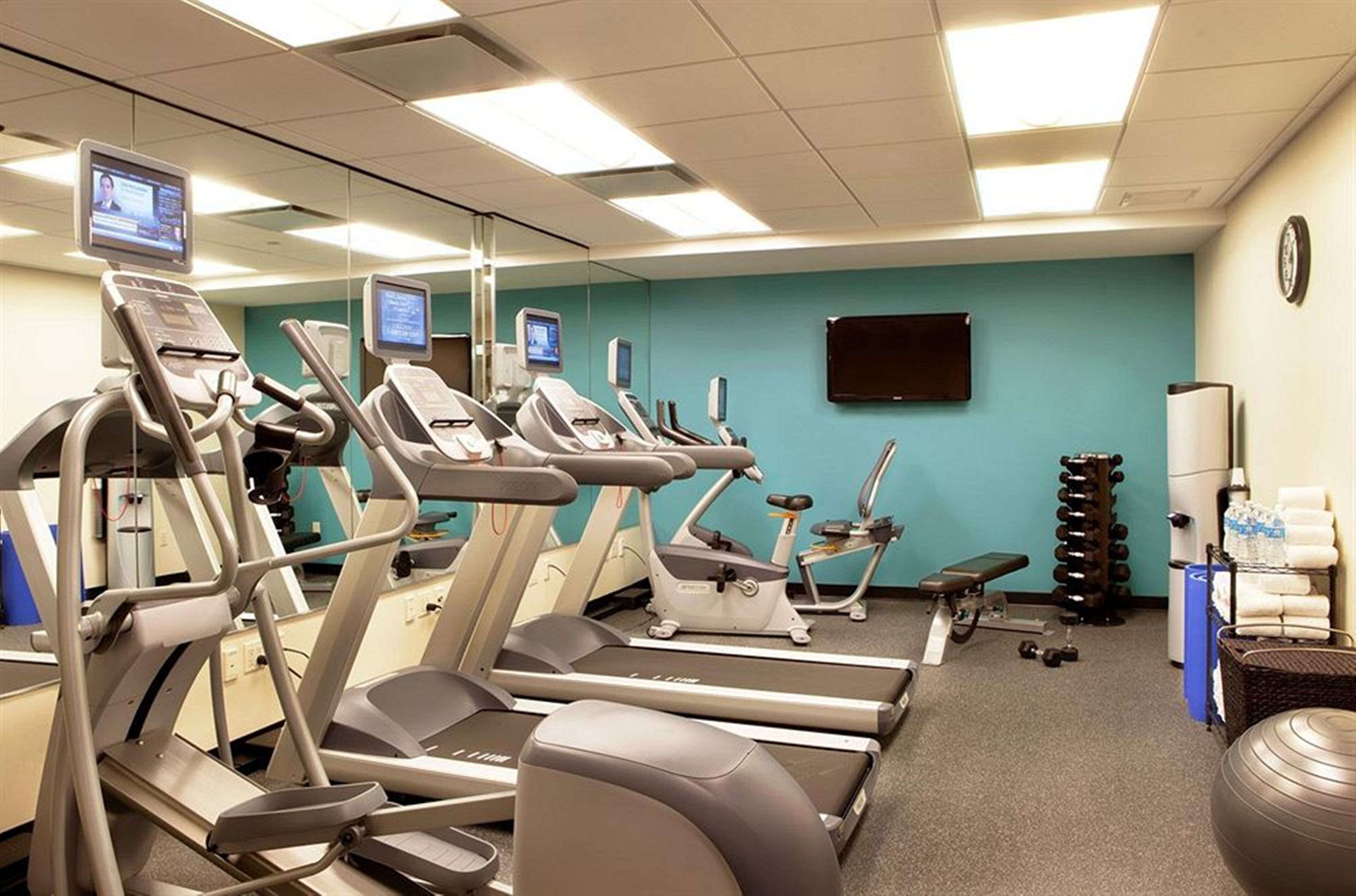 Photo - Holiday Inn Express Manhattan Times Square South by IHG