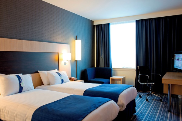 In-room safe, desk, soundproofing, iron/ironing board (on request)