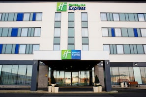 Exterior - Holiday Inn Express Rotherham North by IHG (Rotherham)