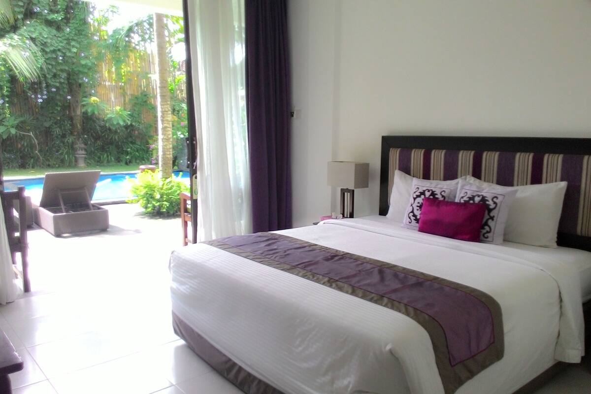 Superior pool View | 1 habitación, minibar y caja de seguridad en la habitación