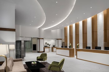 Reception area at The Westin New York Grand Central