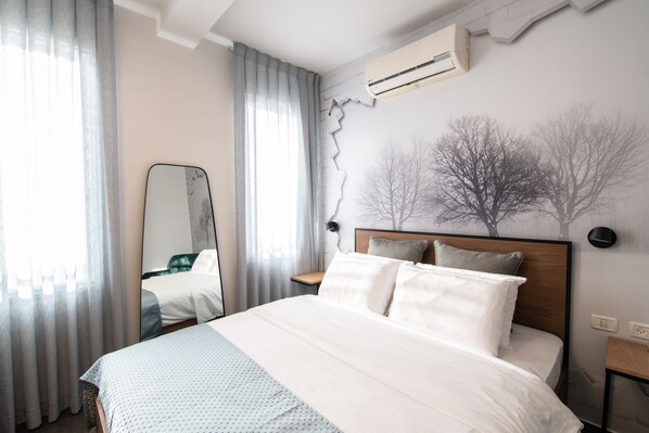 Standard Double Room | 1 bedroom, premium bedding, pillowtop beds, in-room safe - 27 Montefiore TLV (Tel Aviv)