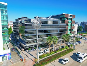 Façana frontal de l'allotjament