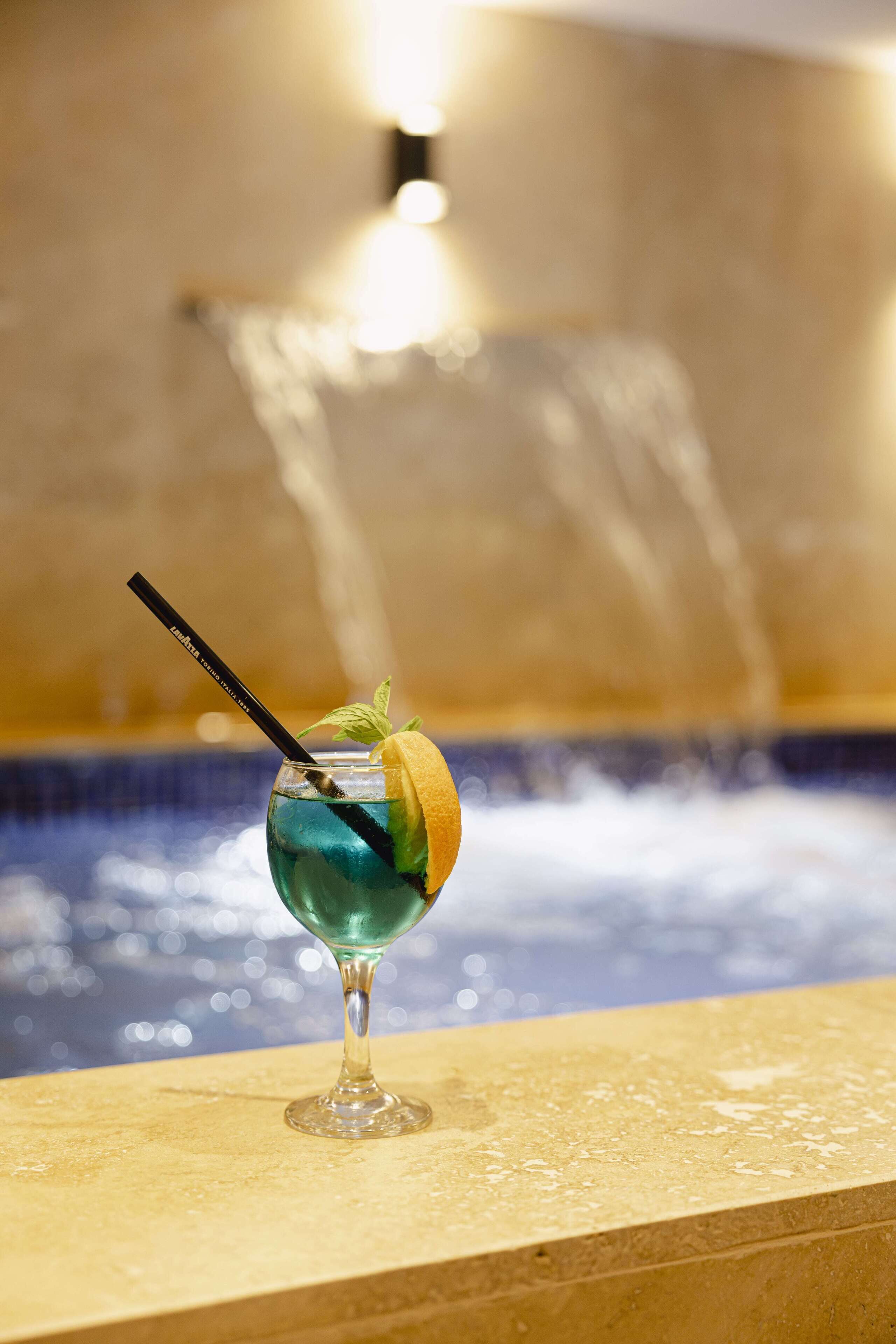 turkish bath/hammam, body treatments, 2 treatment rooms, massages