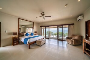 Grand Beach Villa 4 Bedroom