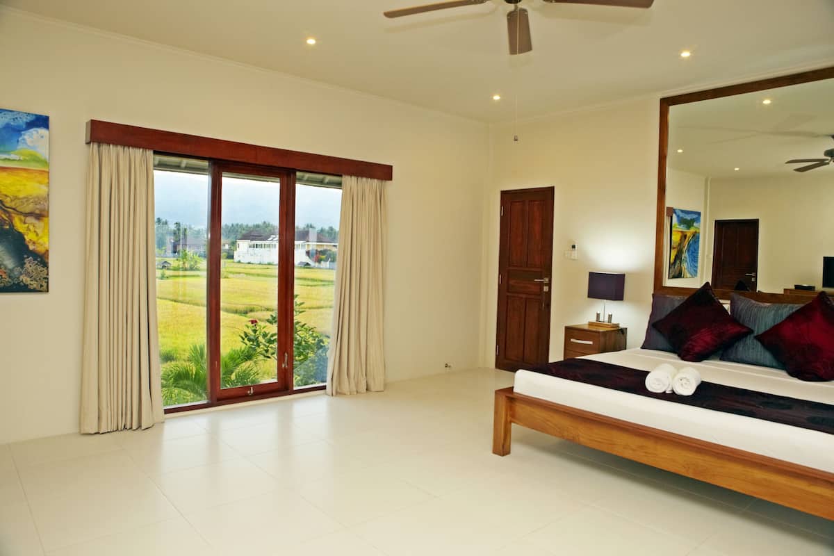 Grand-Villa, 4 Schlafzimmer, Strandblick (Beach)