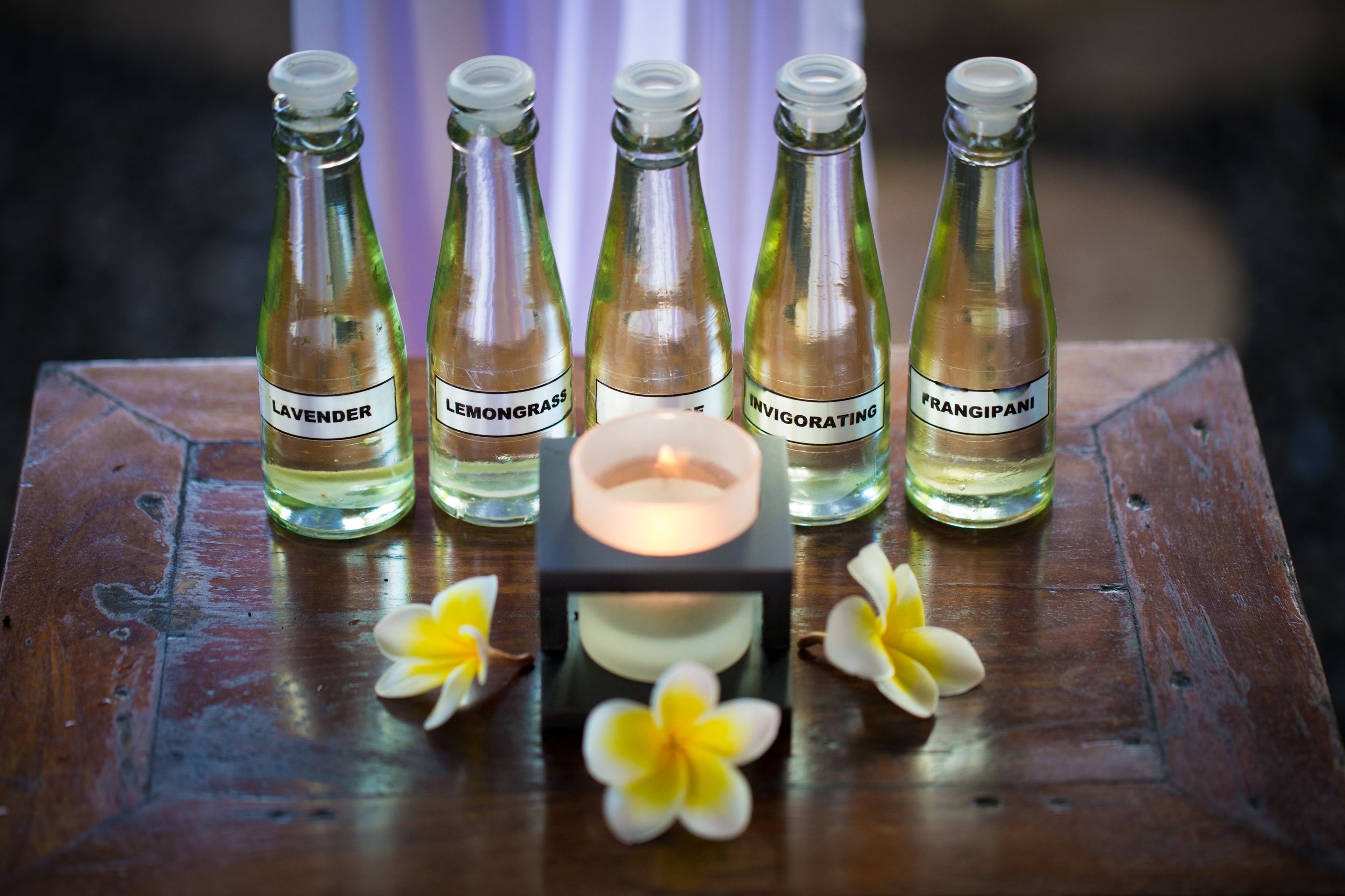 couples treatment room(s), body treatments, body scrubs, facials