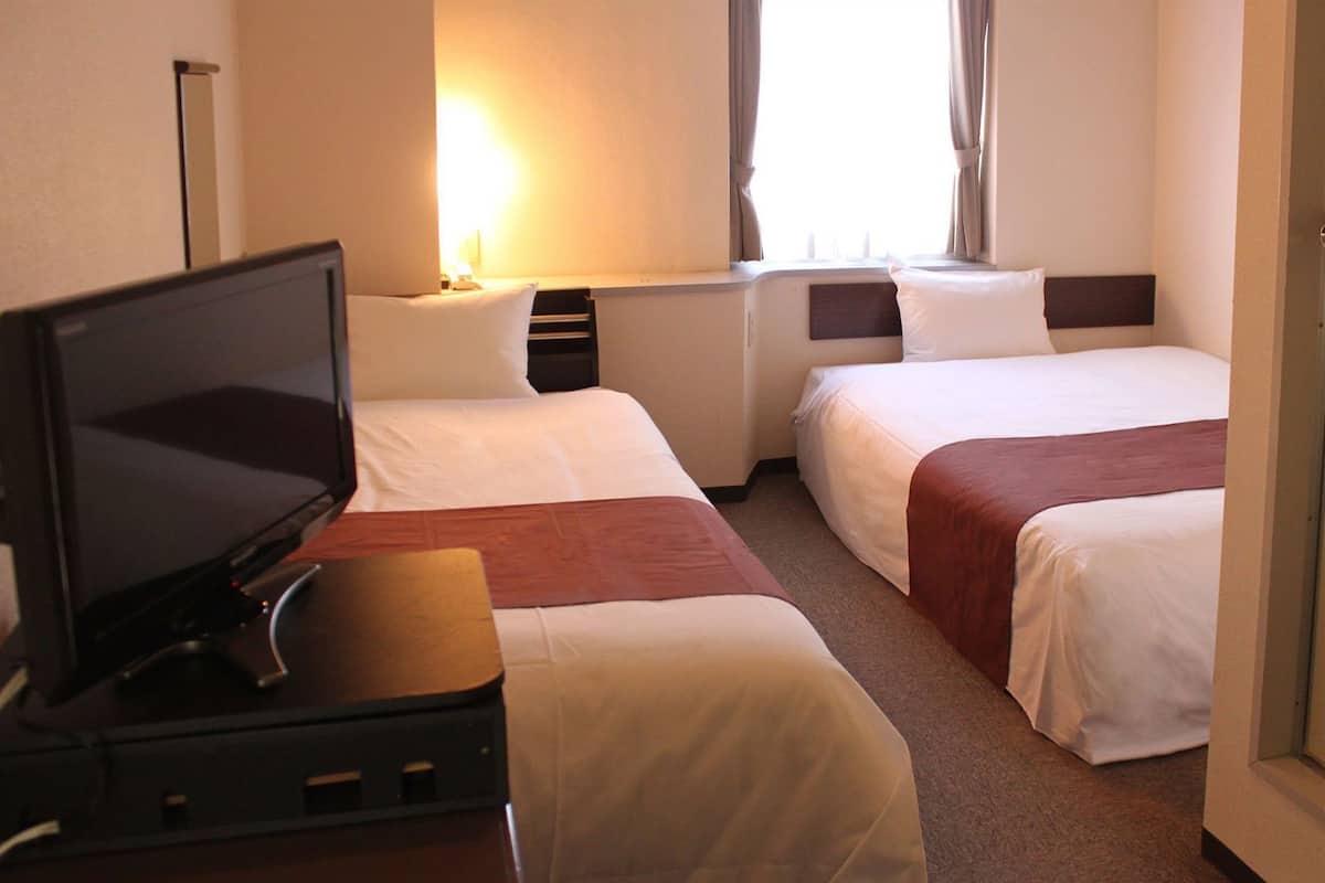 Individually decorated, desk, free WiFi, bed sheets