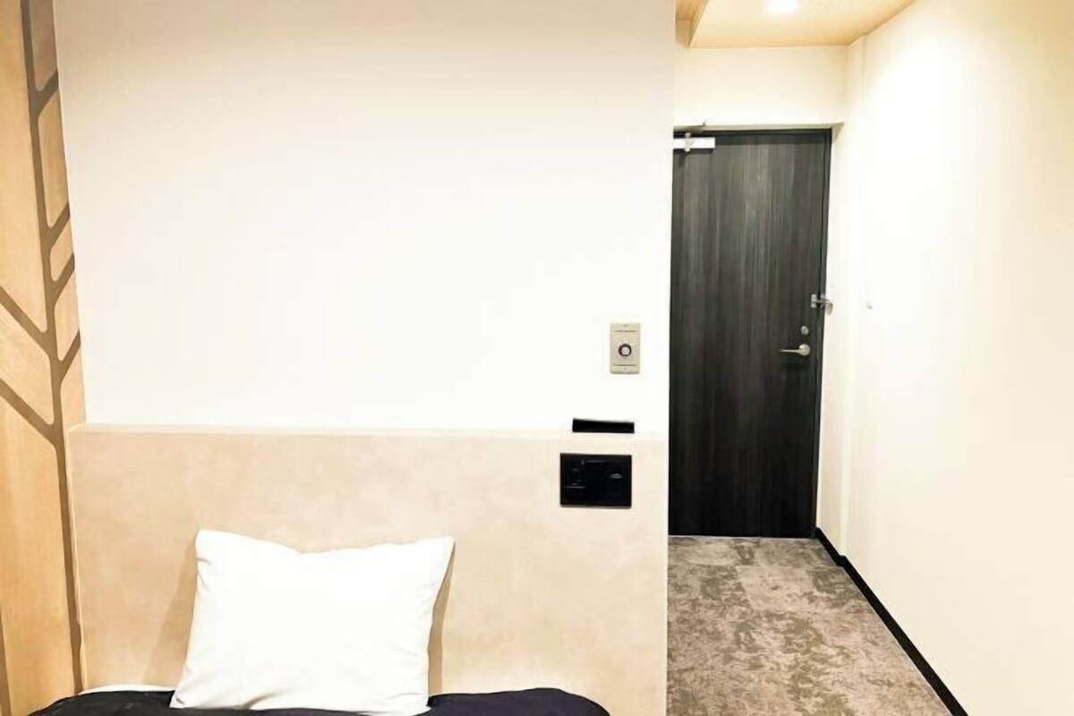 1 bedroom, individually decorated, desk, free WiFi