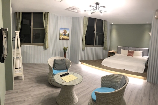 12 bedrooms, down duvets, blackout curtains, rollaway beds