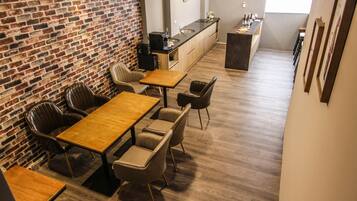 Kawasan tempat duduk lobi