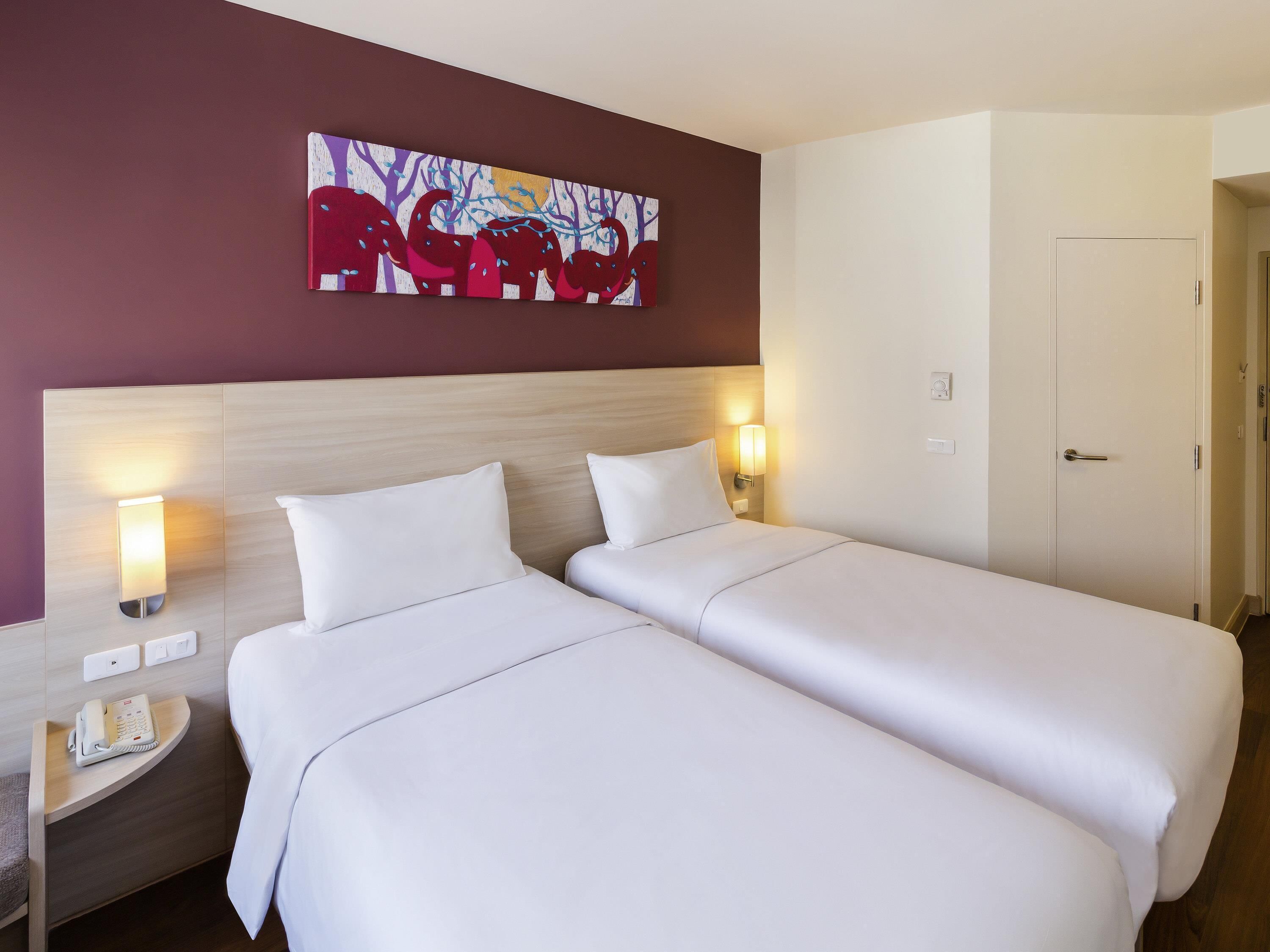 Standard Room, 2 Twin Beds | In-room safe, desk, iron/ironing board, free cribs/infant beds