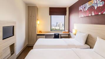 Standard Room, 2 Single Beds | In-room safe, desk, iron/ironing board, free cots/infant beds