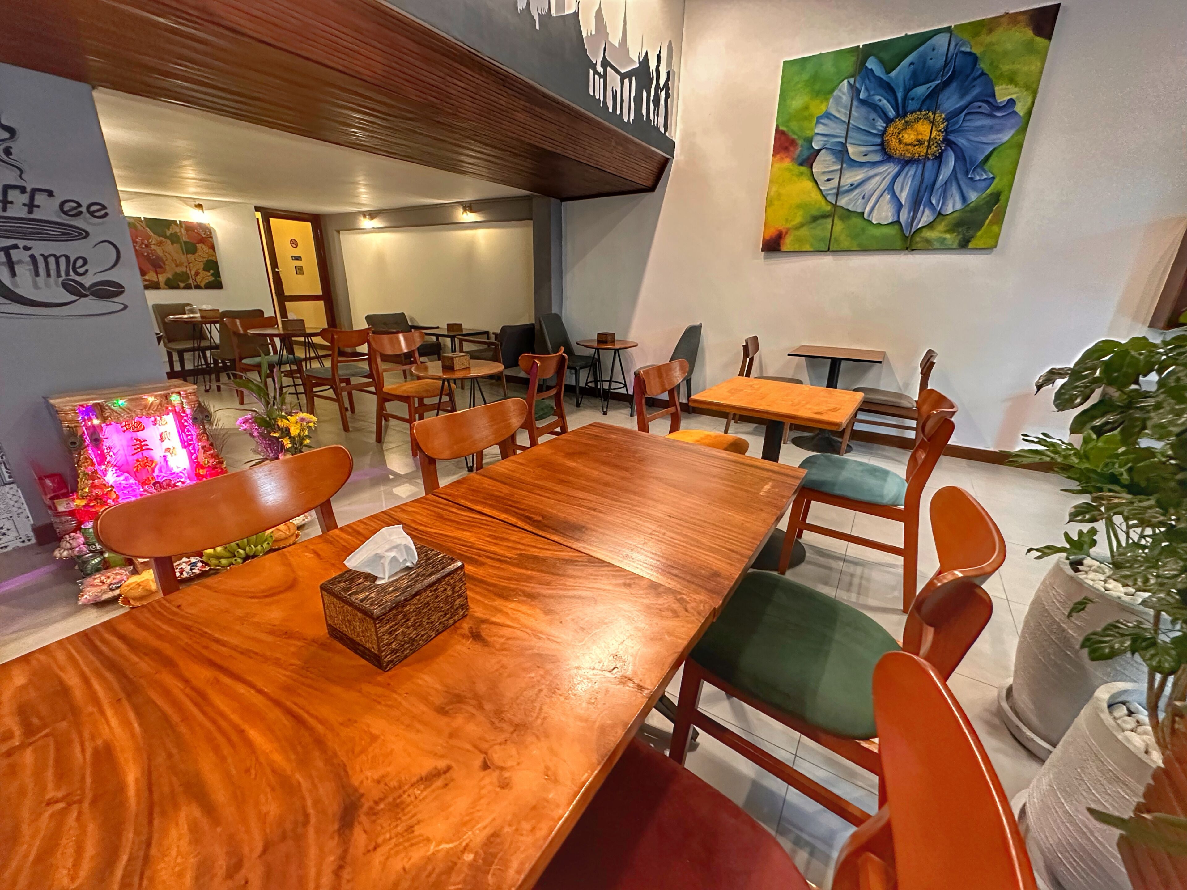 Photo - Monsoon Riverside Hotel