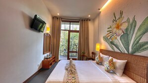 Unclassified image, 4 of 71, button - Monsoon Riverside Hotel (Phnom Penh)