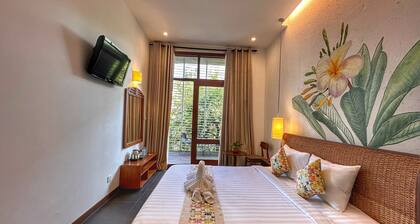 Monsoon Riverside Hotel