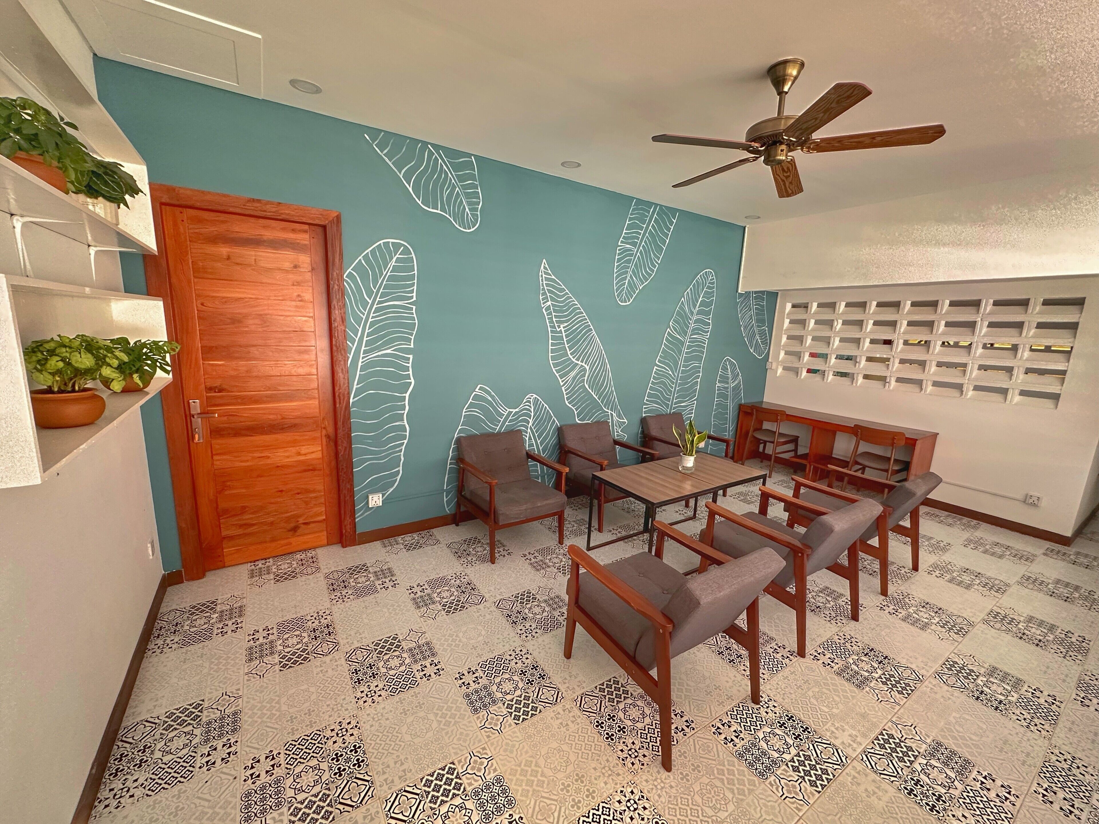 Photo - Monsoon Riverside Hotel