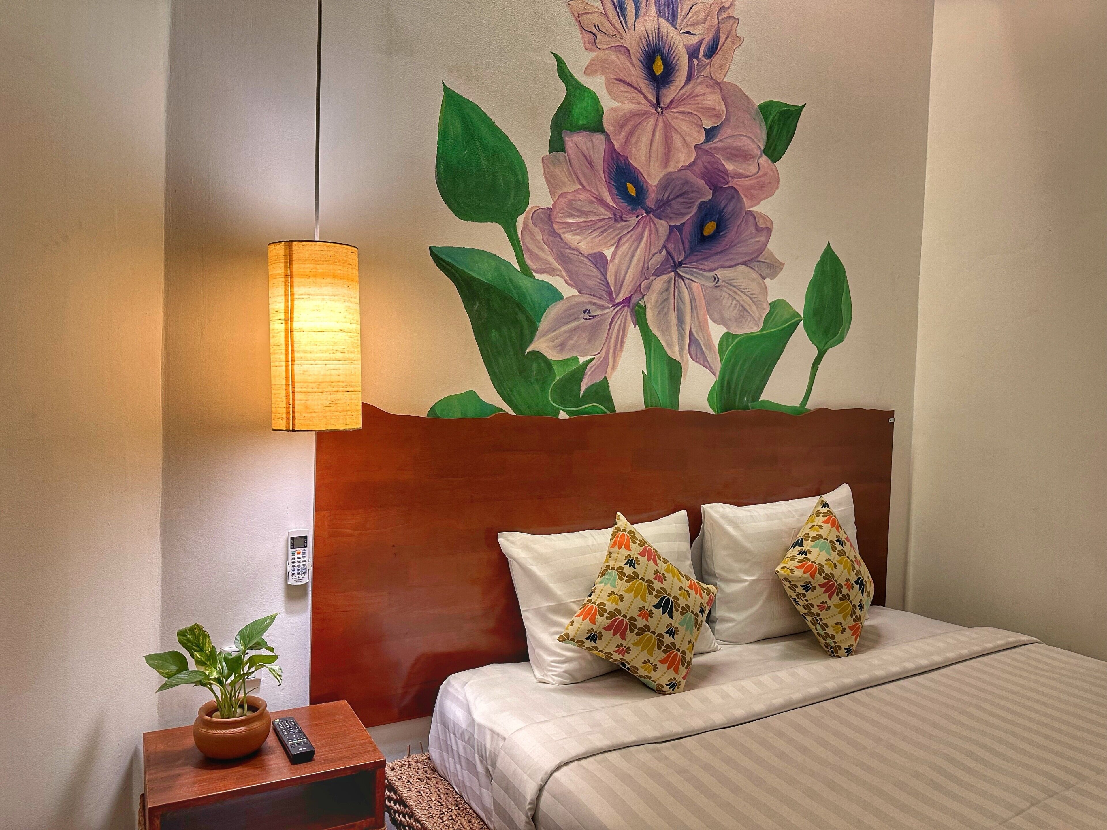 Photo - Monsoon Riverside Hotel